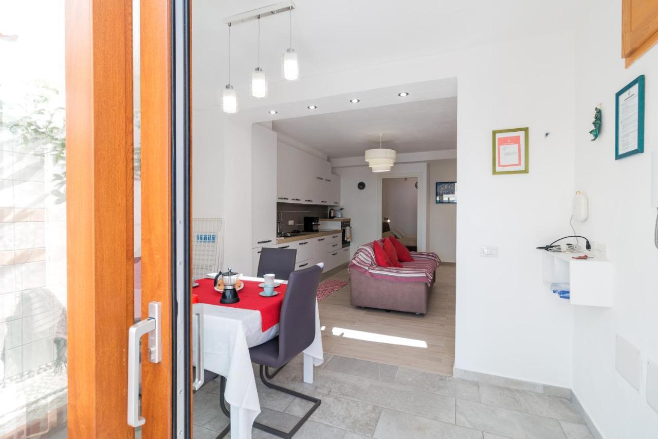 Purple Flower Suite Apartment カーラゴノネ エクステリア 写真