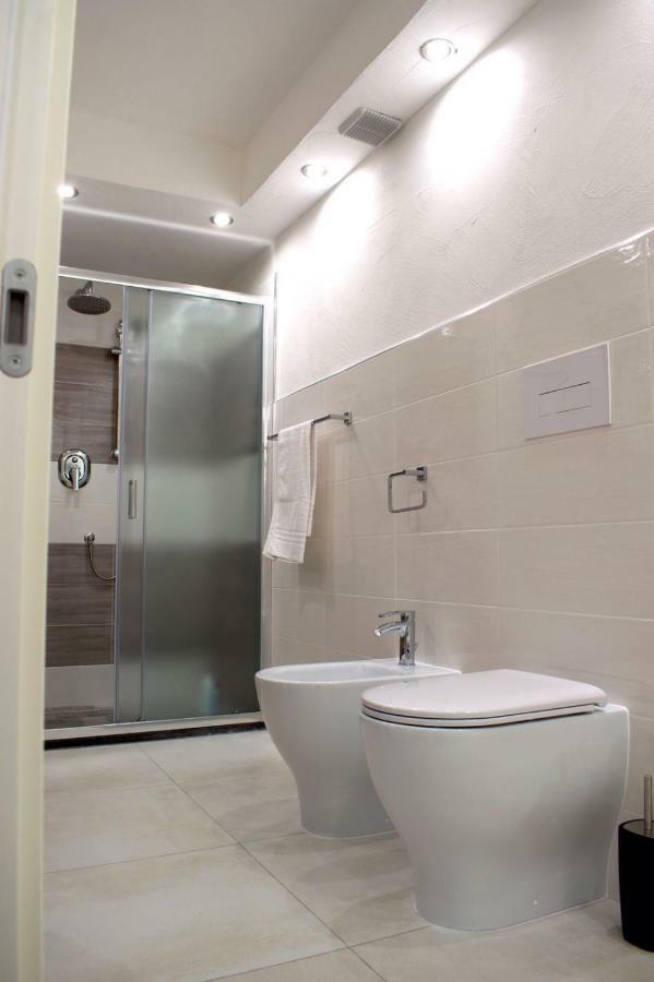 Purple Flower Suite Apartment カーラゴノネ エクステリア 写真